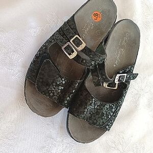 NEW Helle Comfort Made in Spain Leather Slide Sandals 8.5 Black